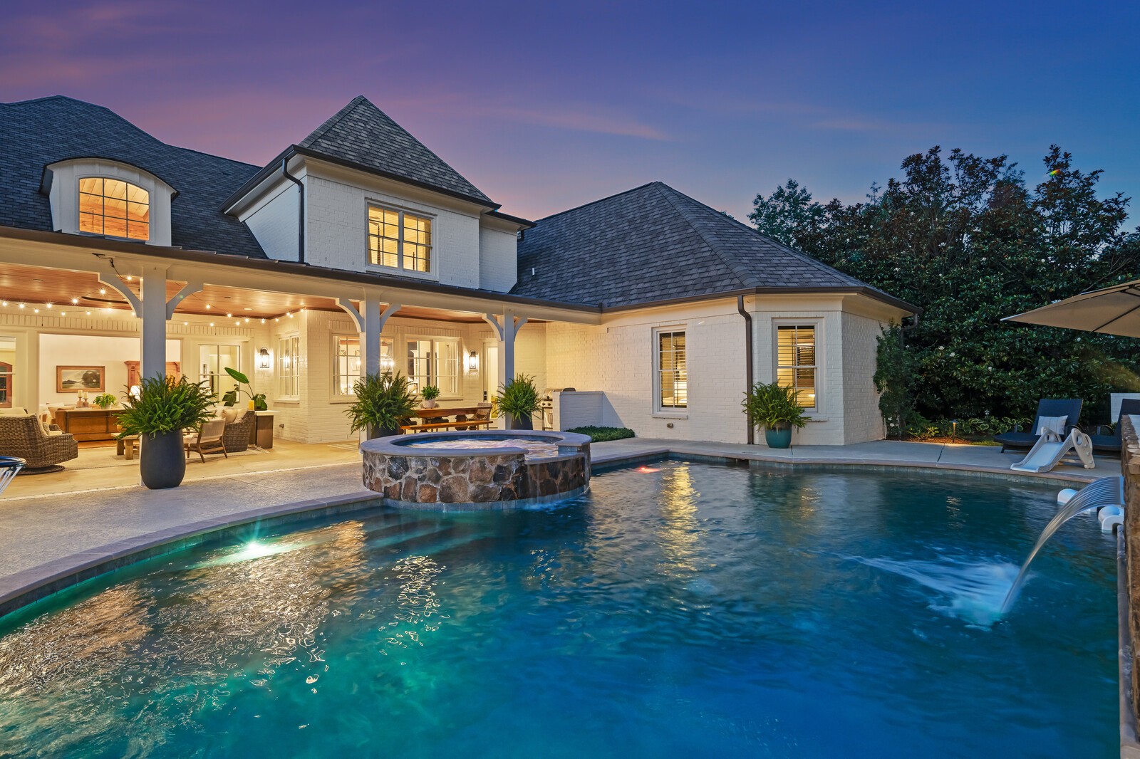 835 Windstone Blvd
