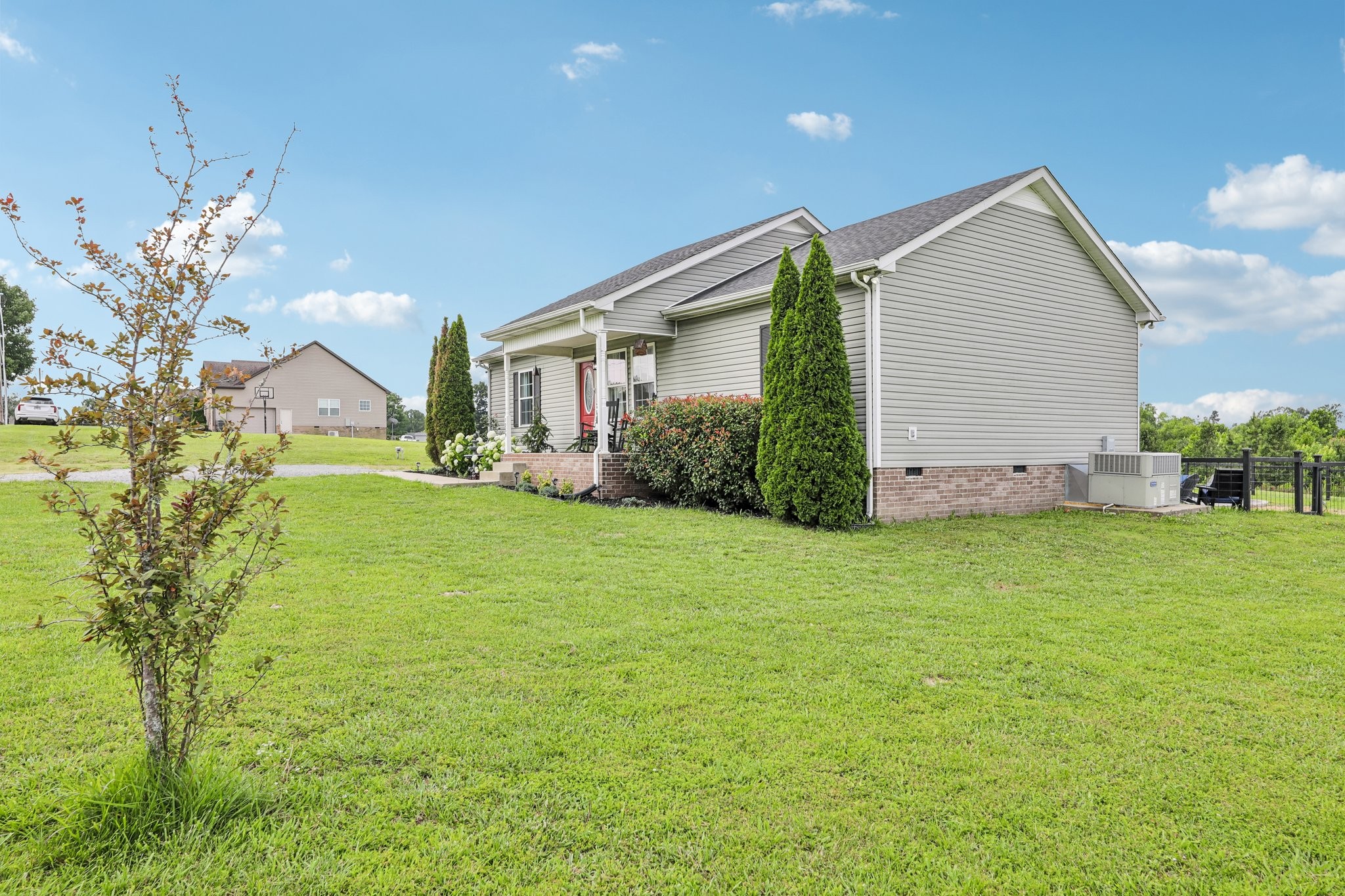 1259 N Corinth Rd
