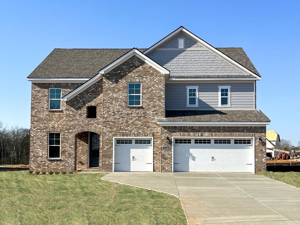 804 Molly Lane