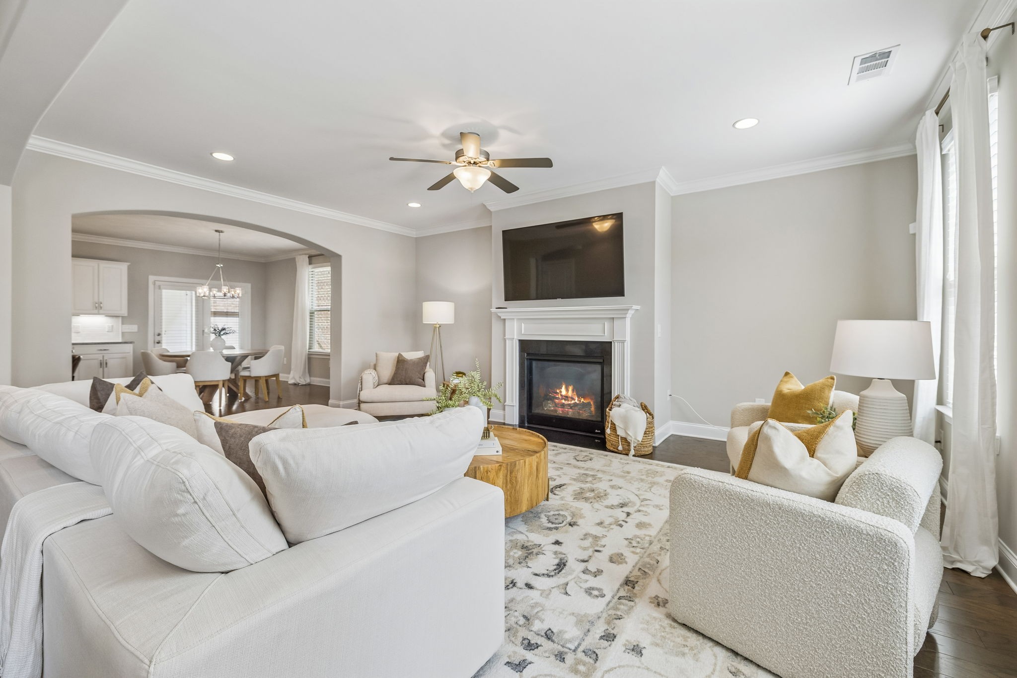 151 Benjamin Ln