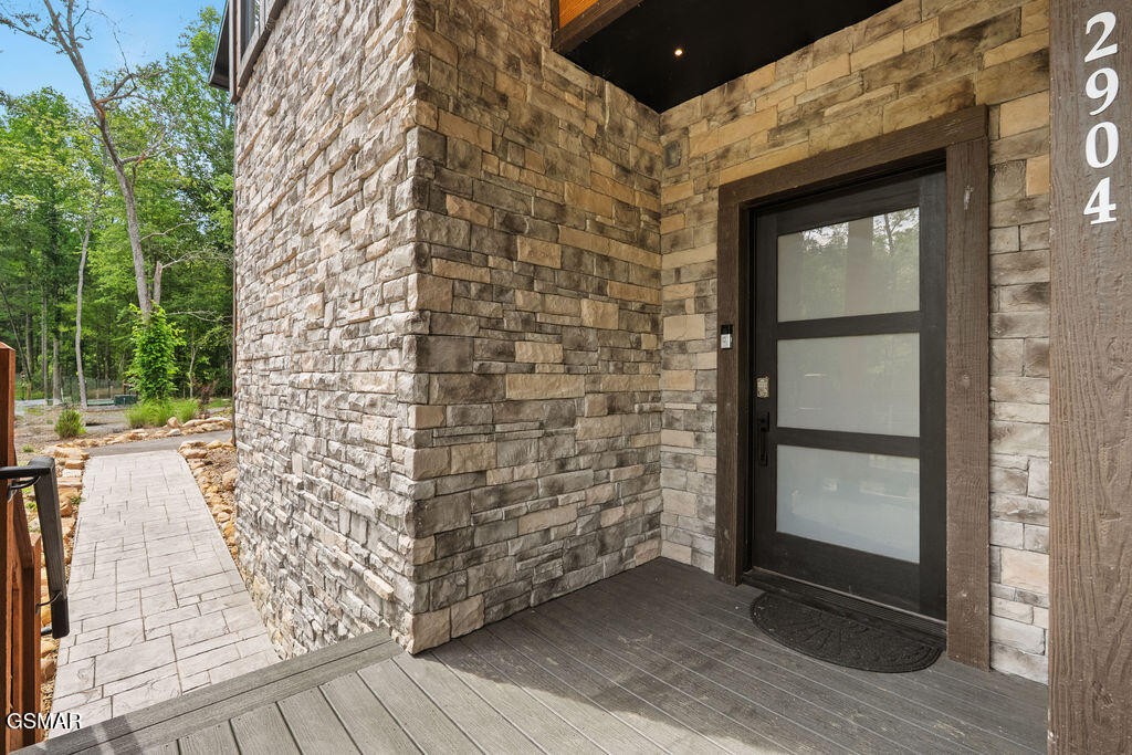 2215 Sawmill Cv Drive