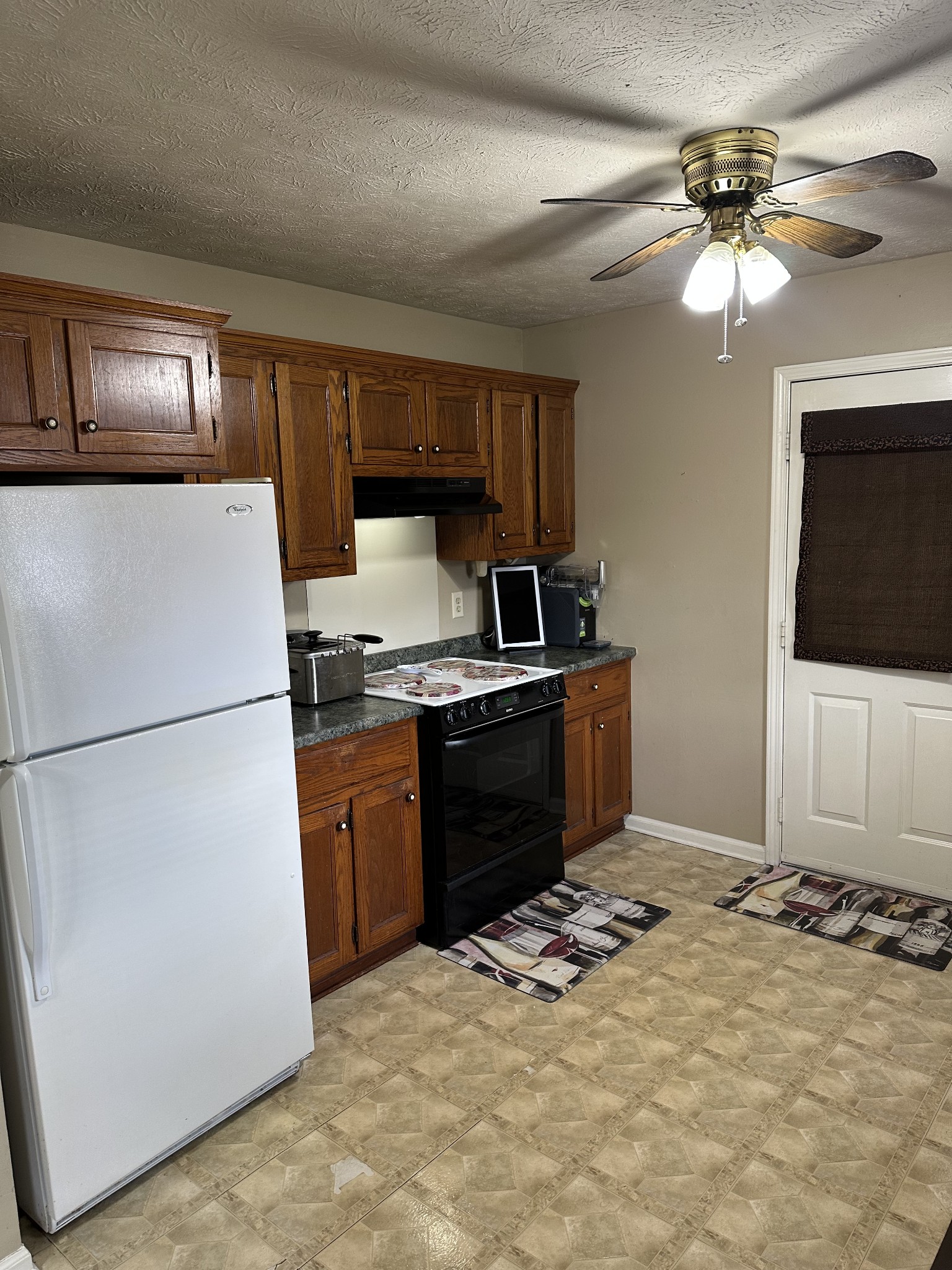 133 Buttonwood Dr