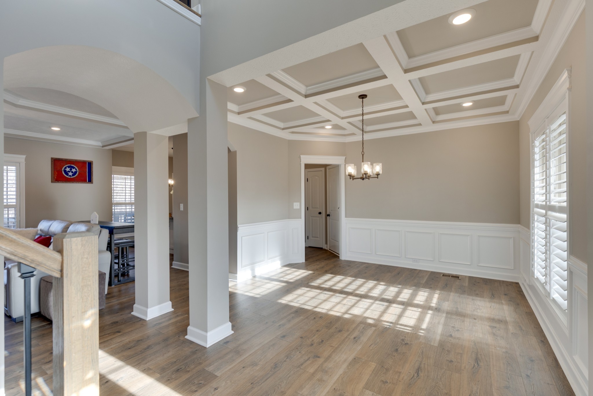 225 Penelope Ln