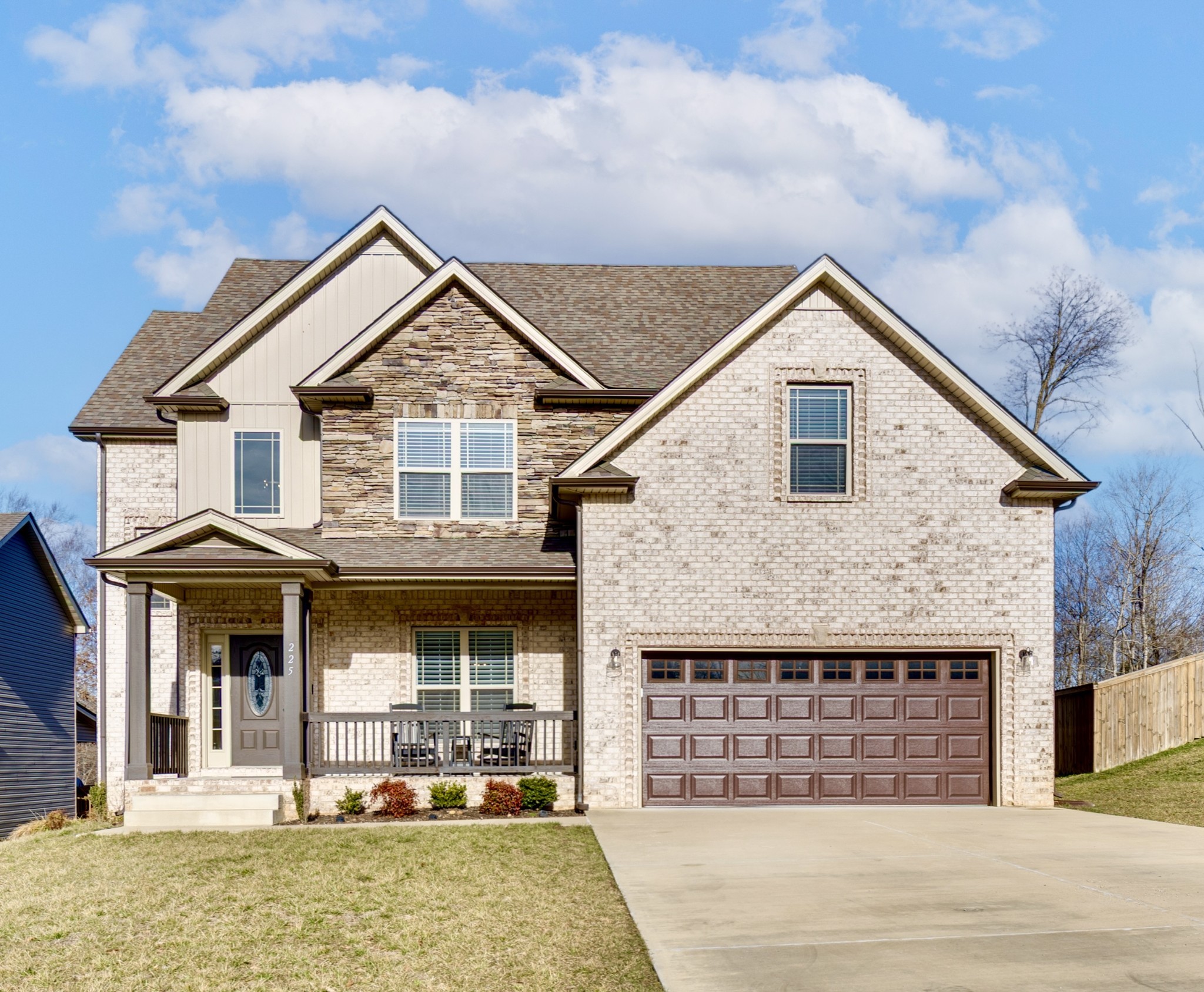 225 Penelope Ln