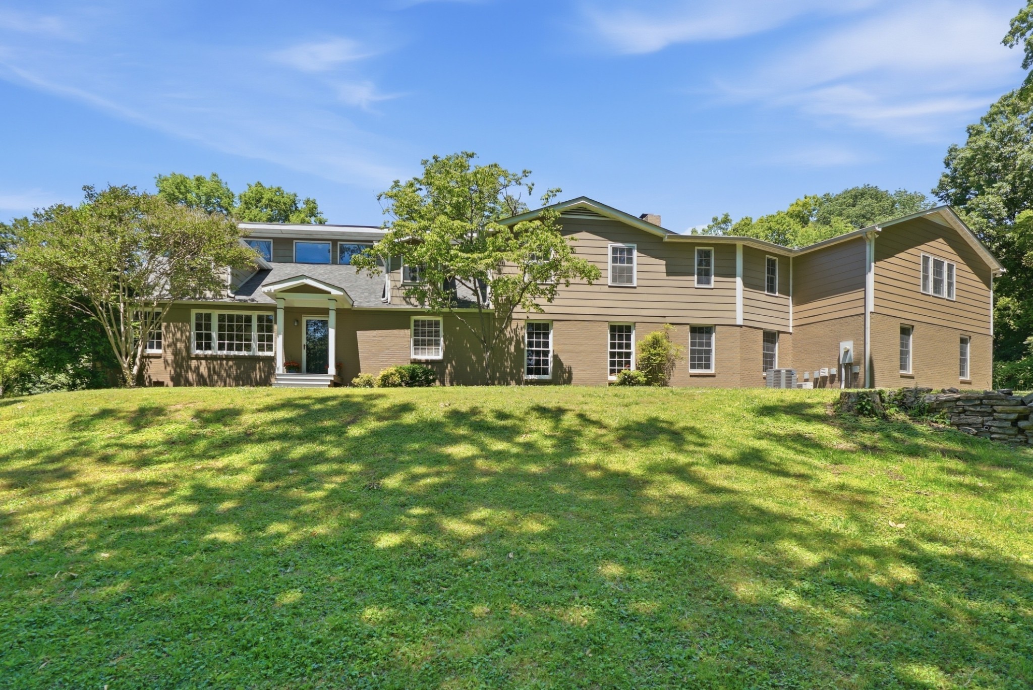 674 Hill Rd