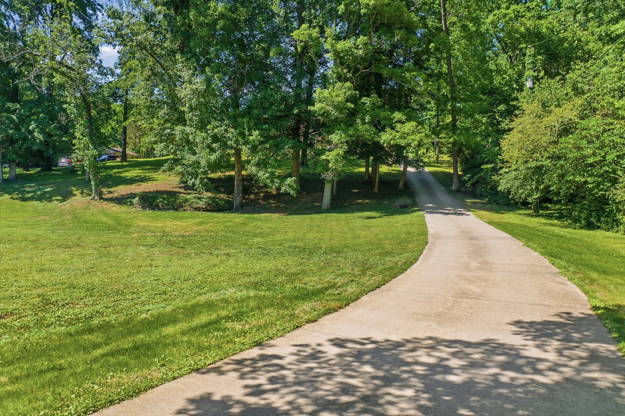 674 Hill Rd