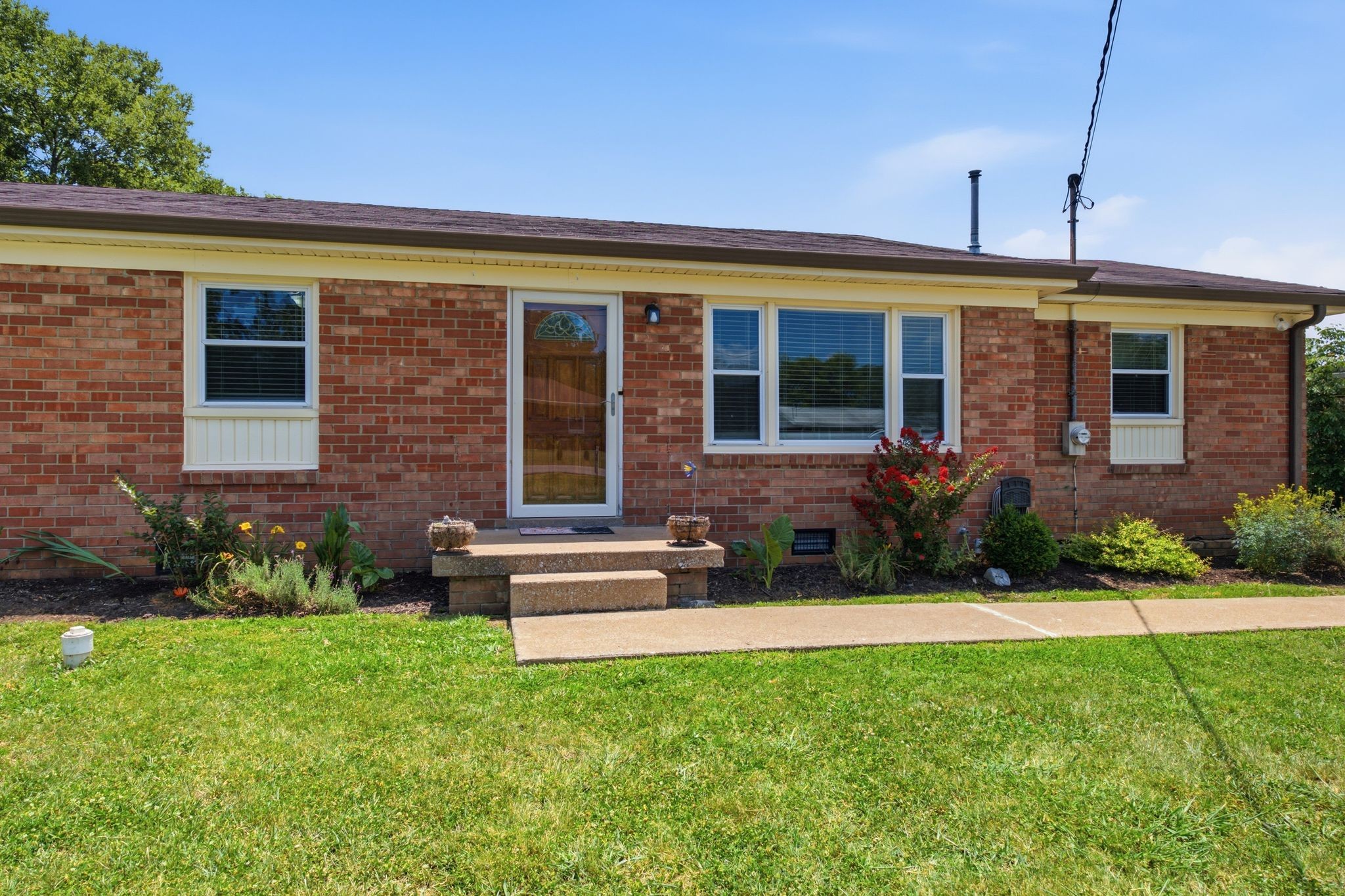 424 Sam Houston Dr