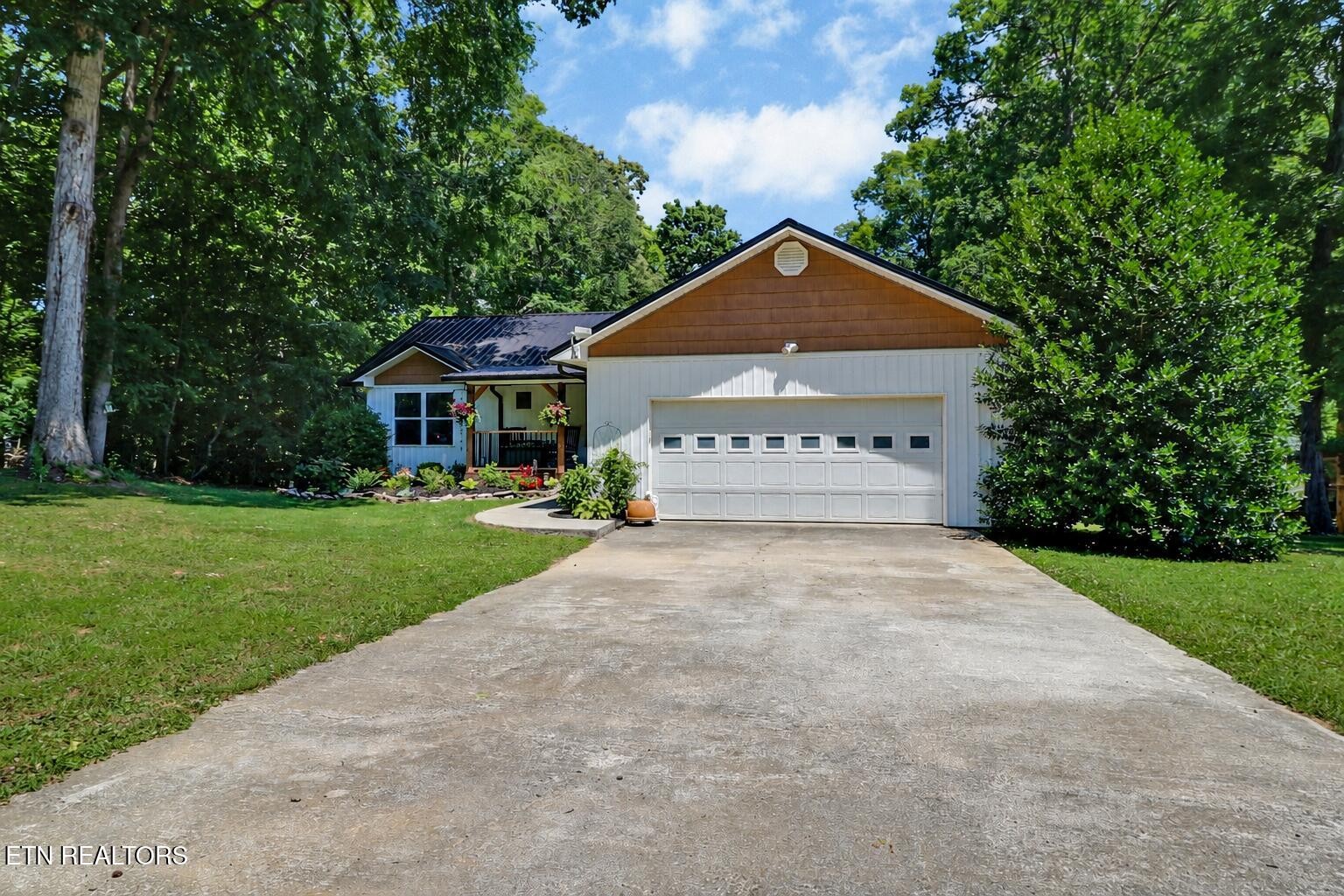 1783 Holly Glen Lane