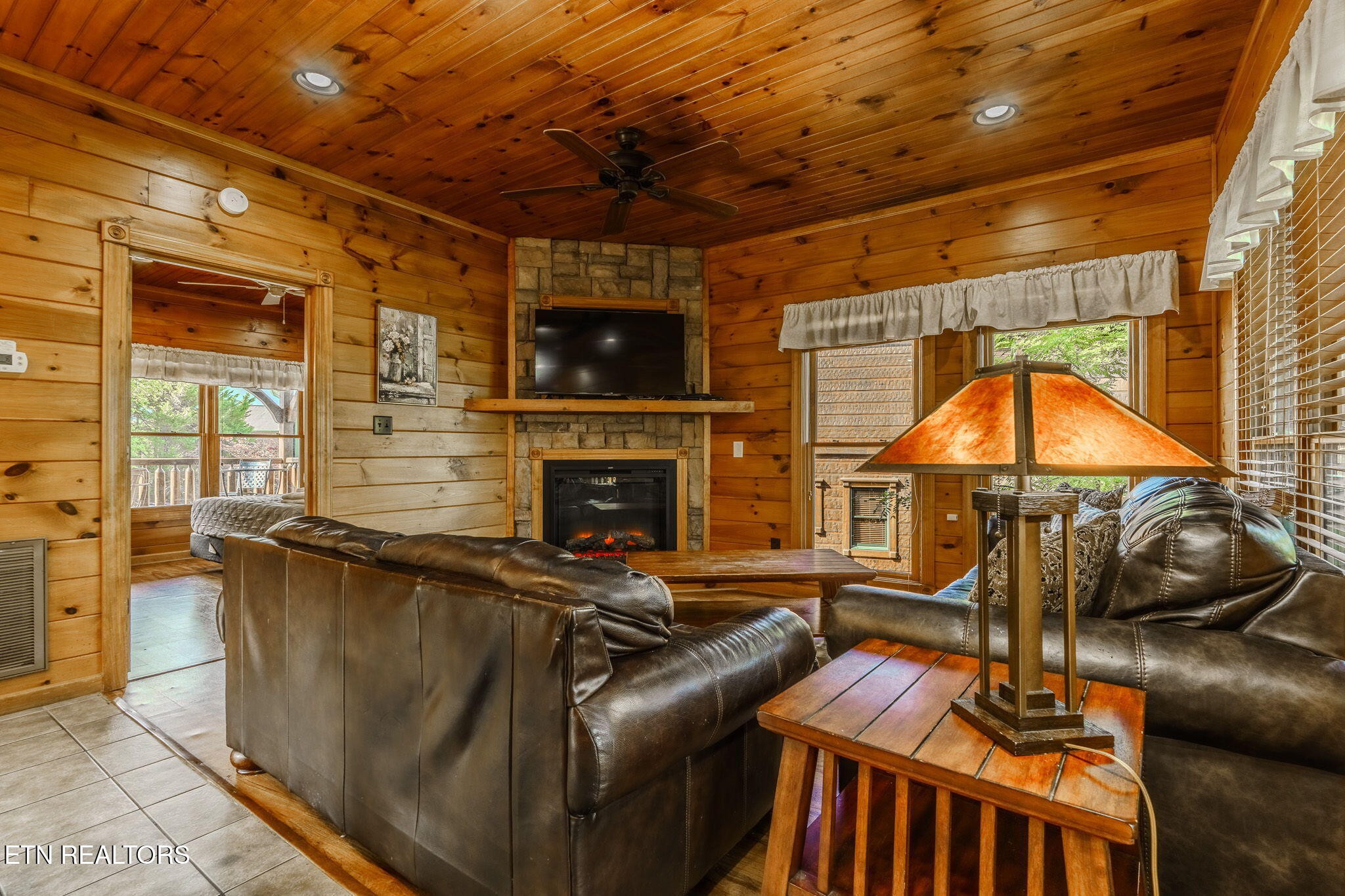 830 Great Smoky Way