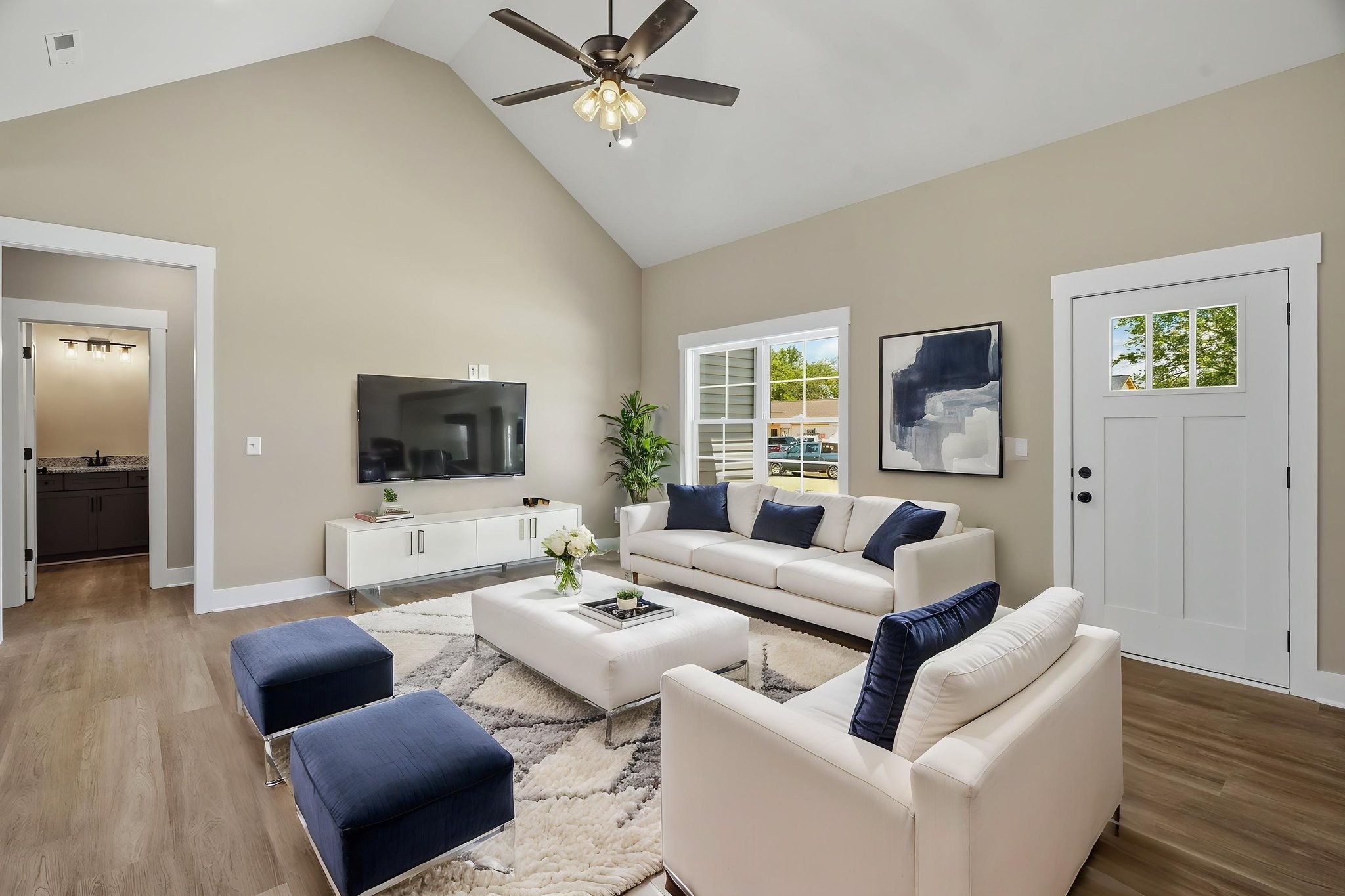 180 Northside Landing