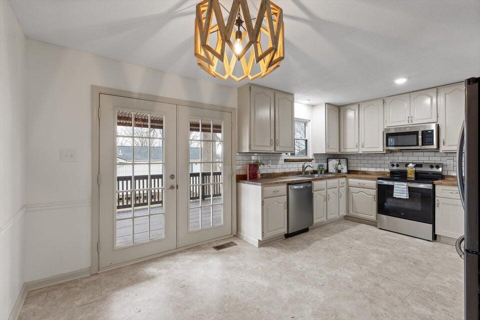 302 Locust Street