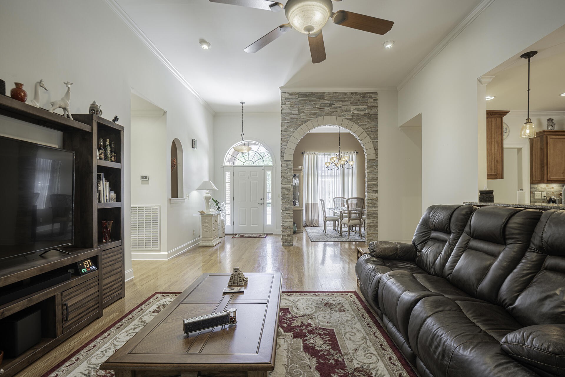 7120 Homestead Circle