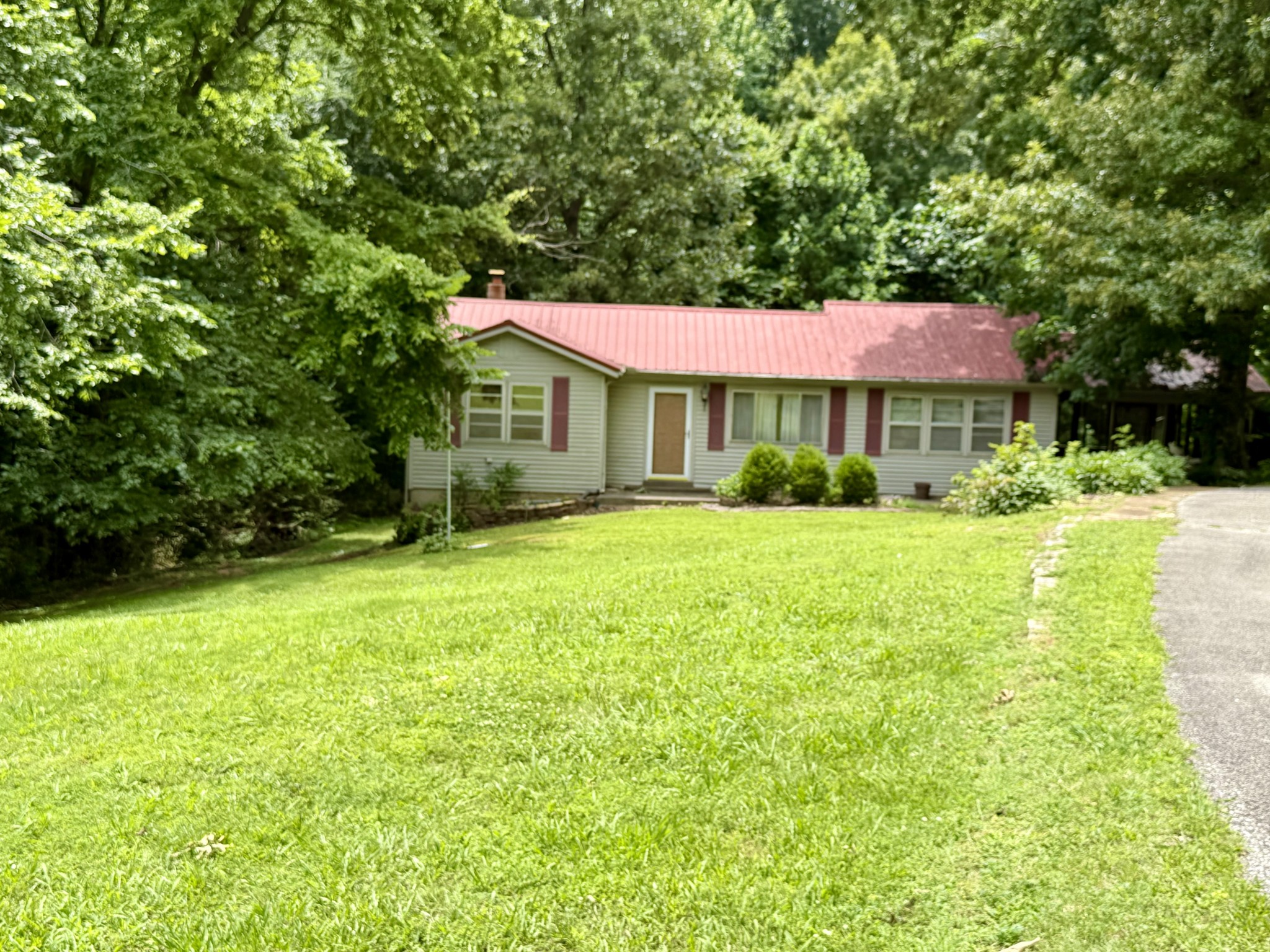 2155 Spring Hill Rd