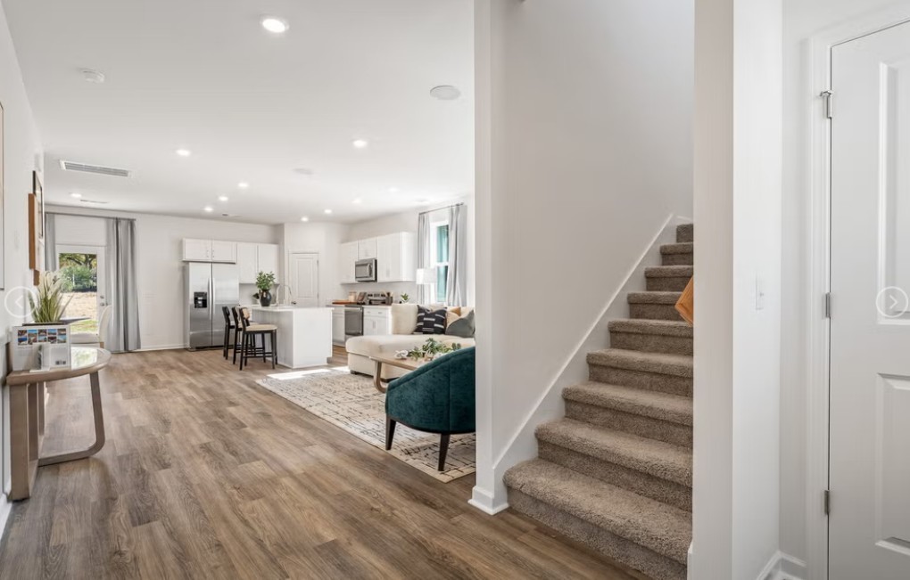 111 Jasper Way