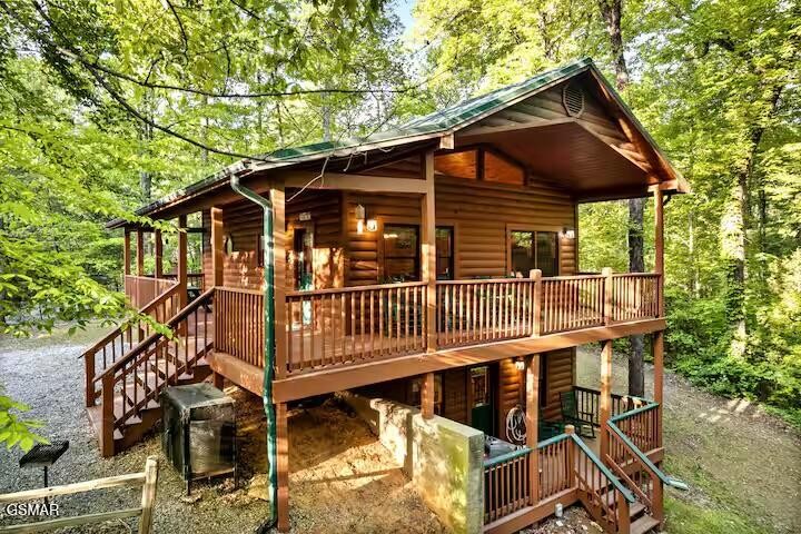 3828 Saddle Brook Way