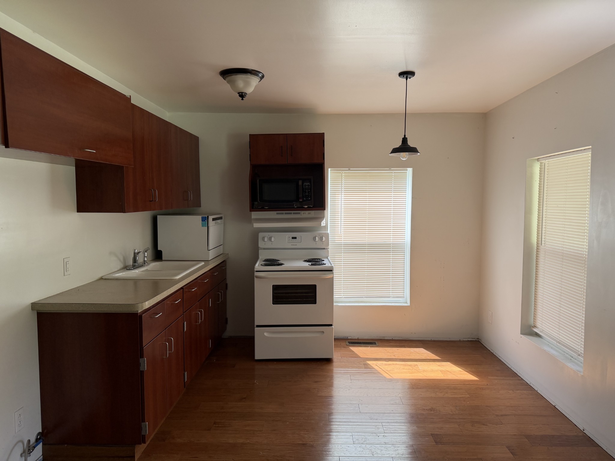 118 Donald Dr