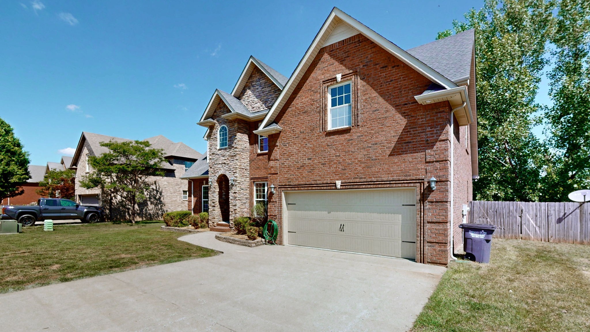309 Retriever Ct