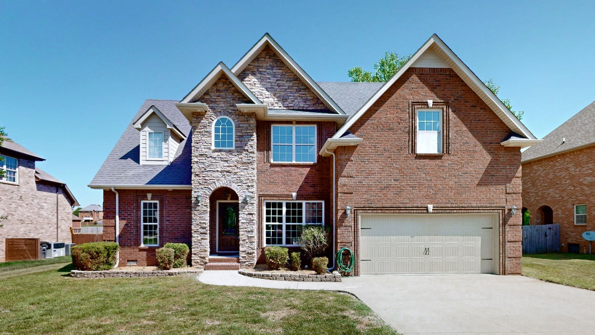 309 Retriever Ct
