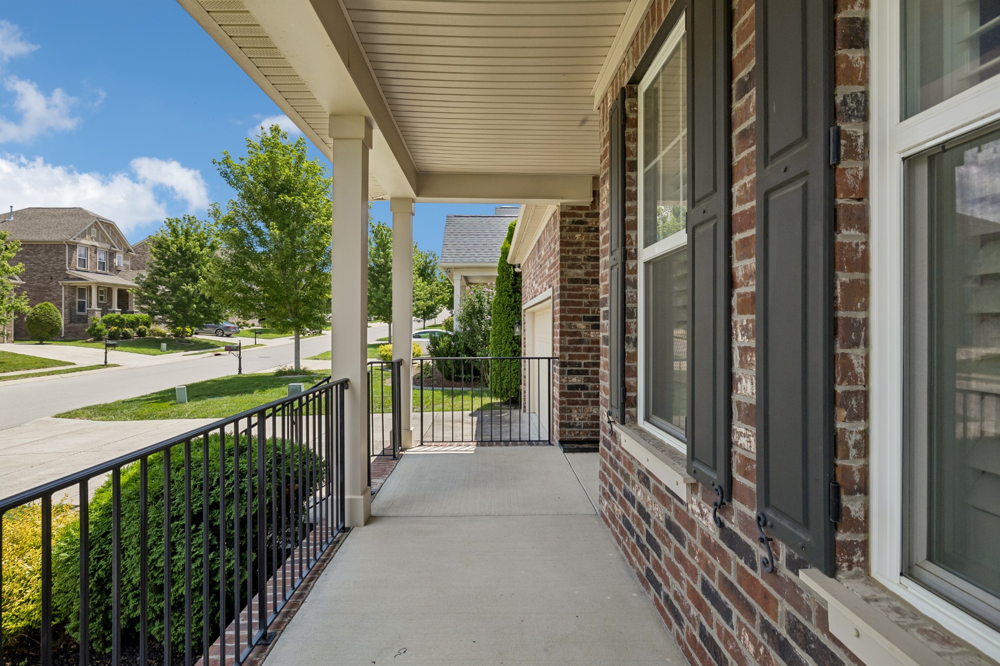 5034 Winslow Dr
