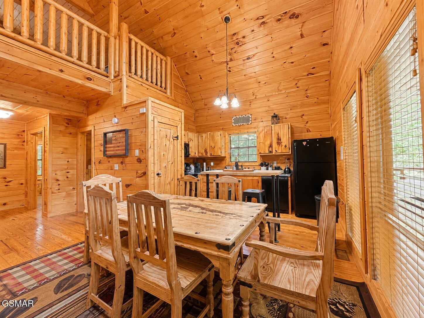 1630 Majestic Oak Way