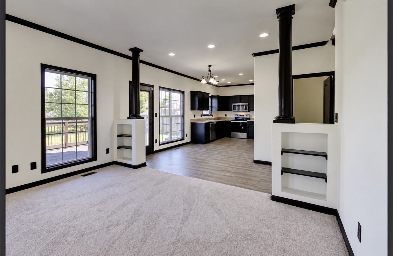 1145 Chinook Cir