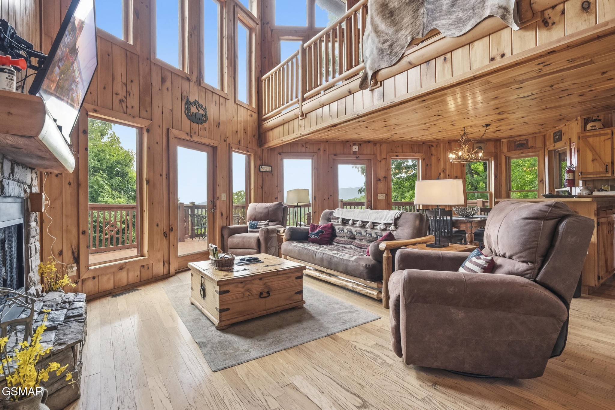 2775 Overholt Trail