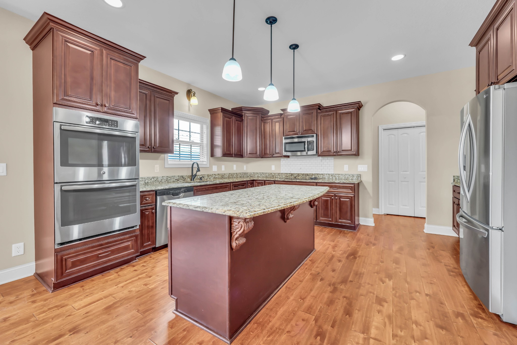 413 Clover Meadows Ct
