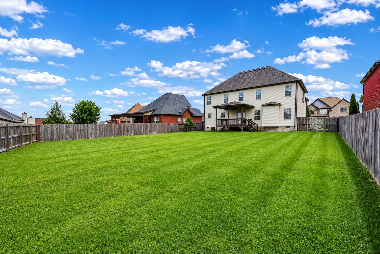 413 Clover Meadows Ct