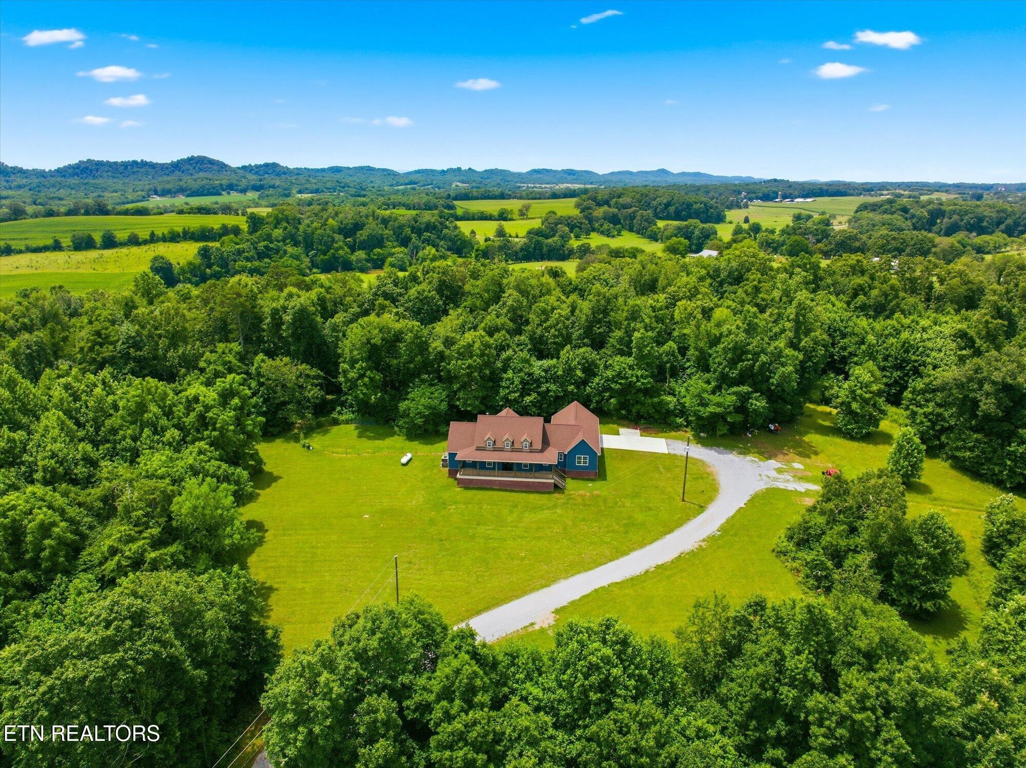 2728 Sweetwater Vonore Rd