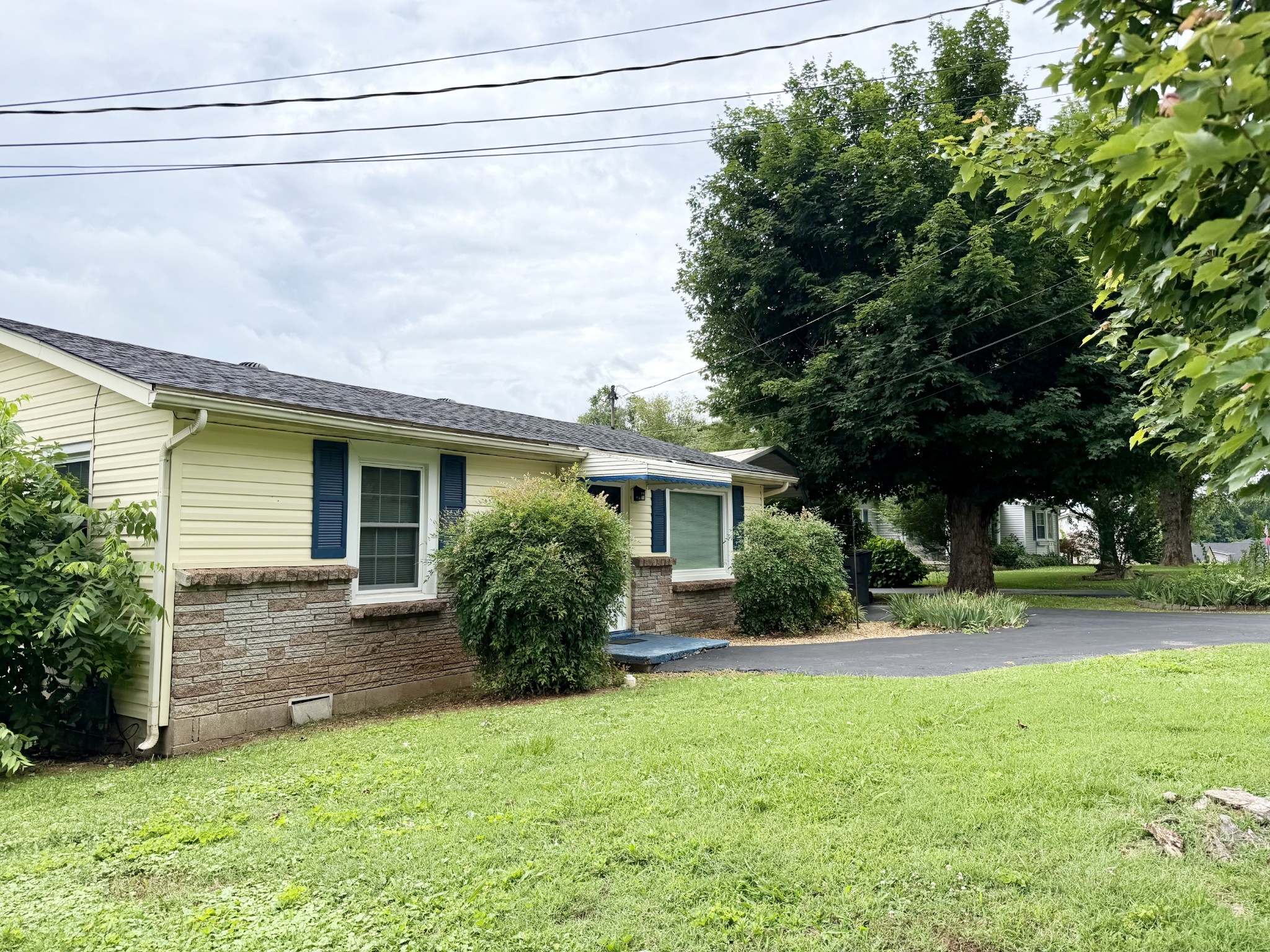 405 Old Morrison Rd