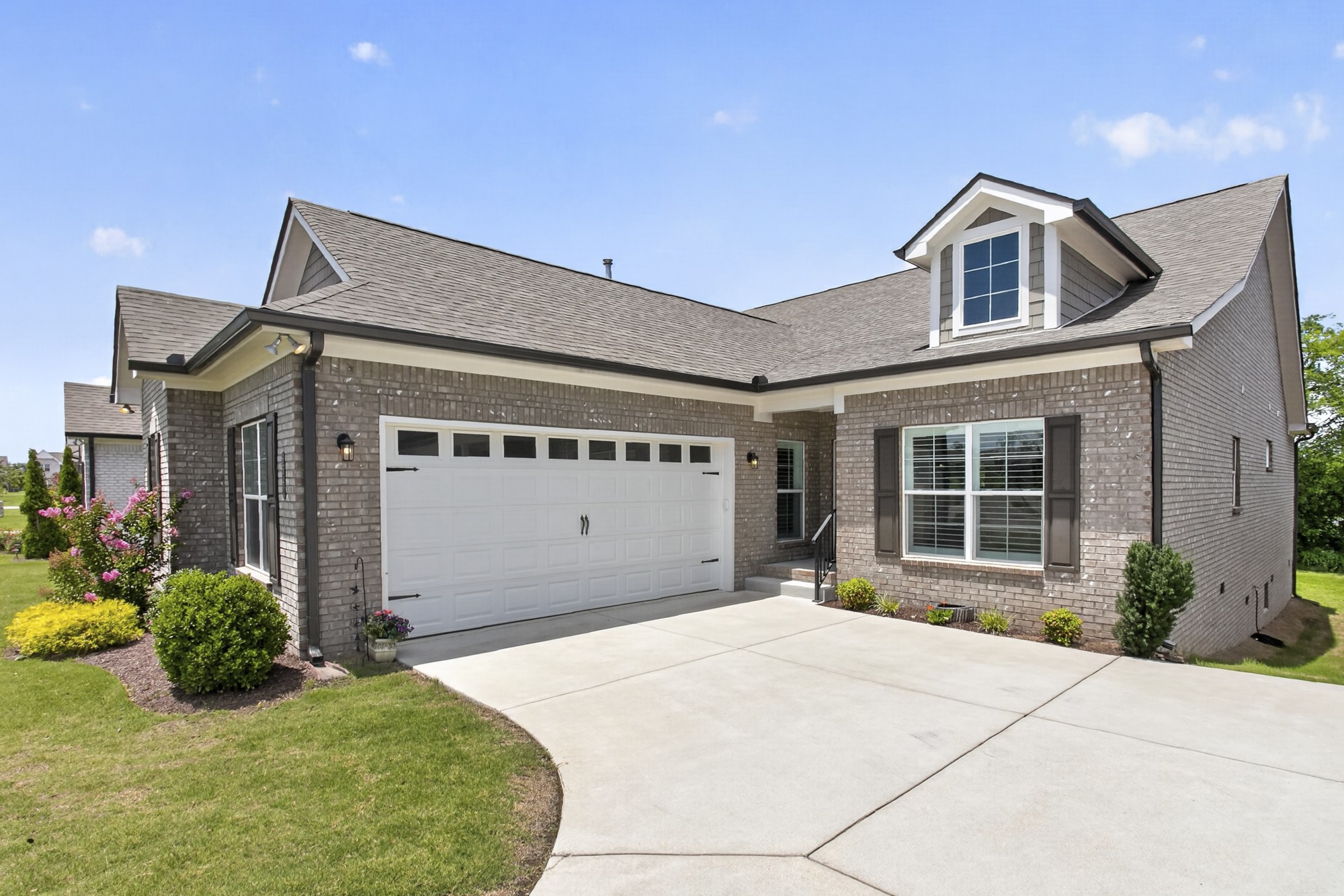 6541 Frye Ln