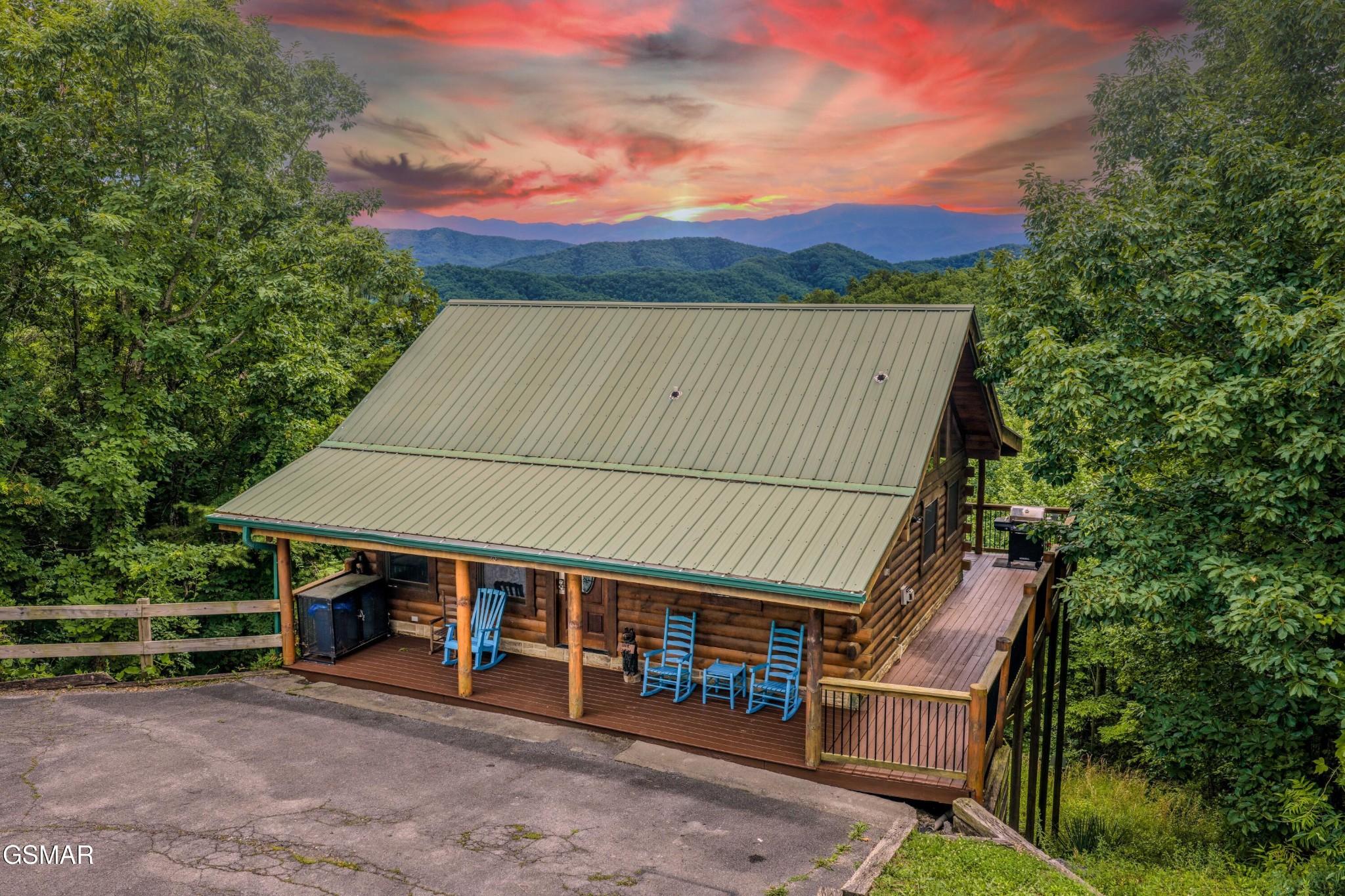 989 Autumn Ridge Way