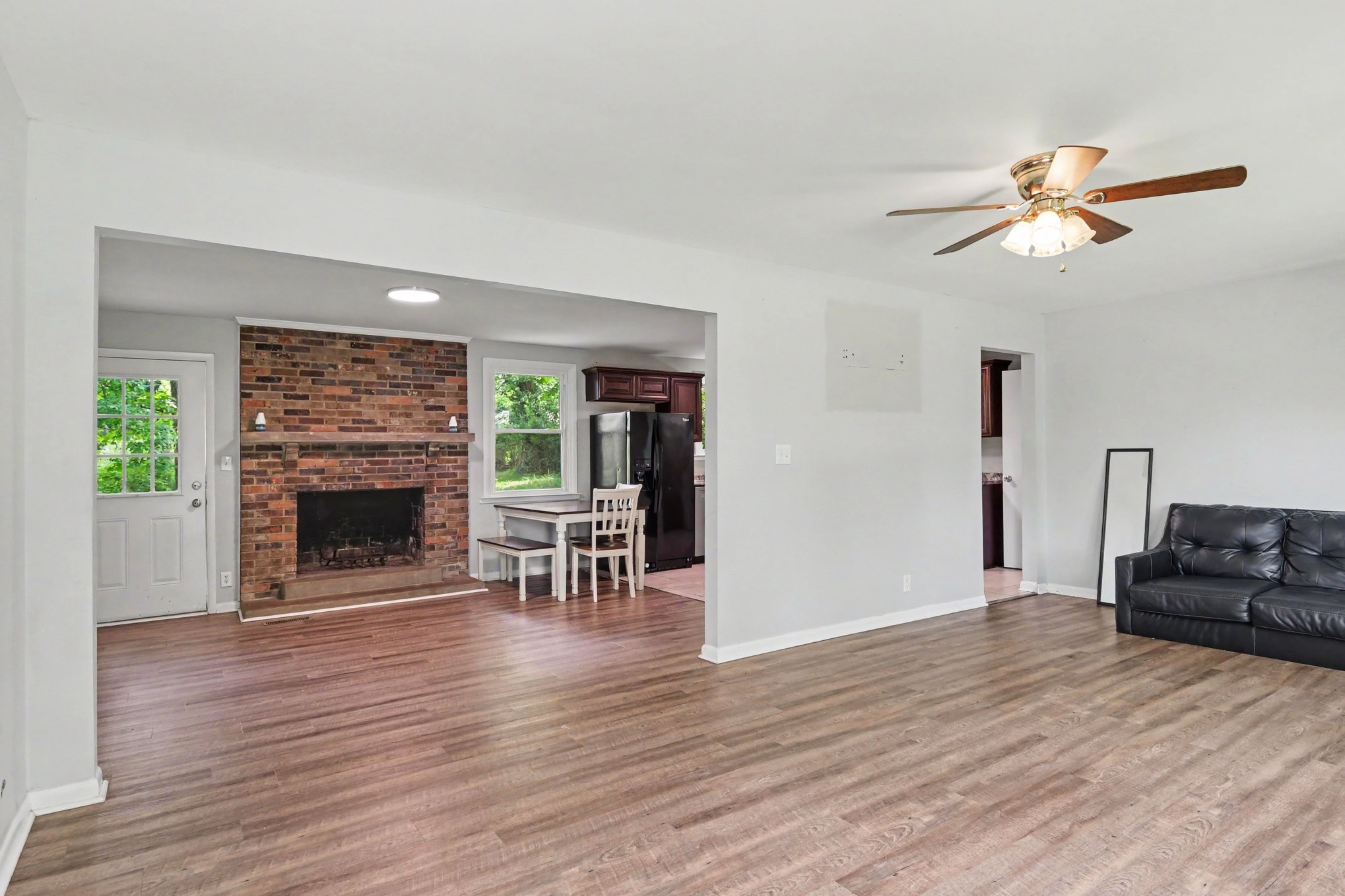 123 Stone Mountain Rd