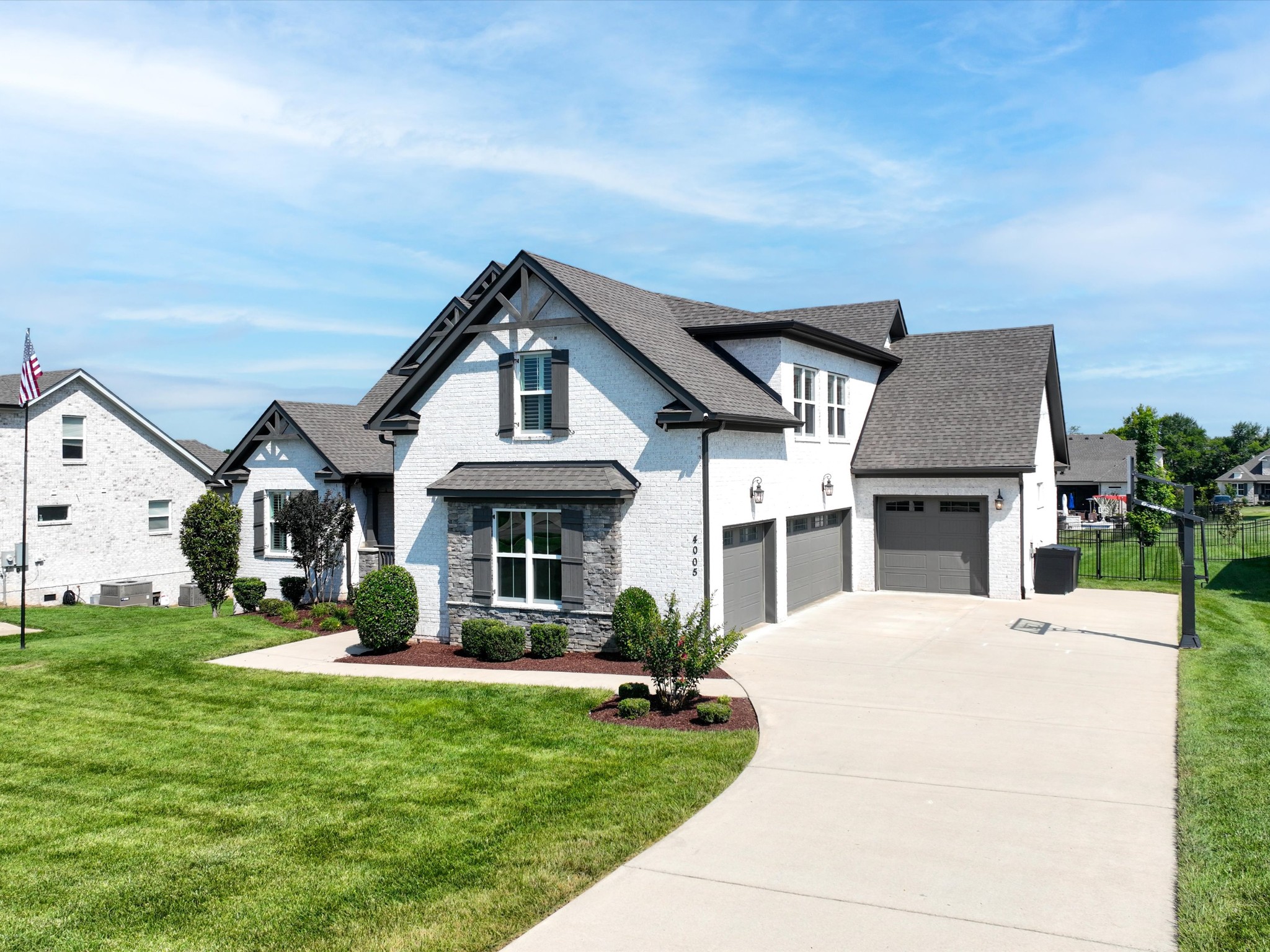 4005 Black Bird Ct