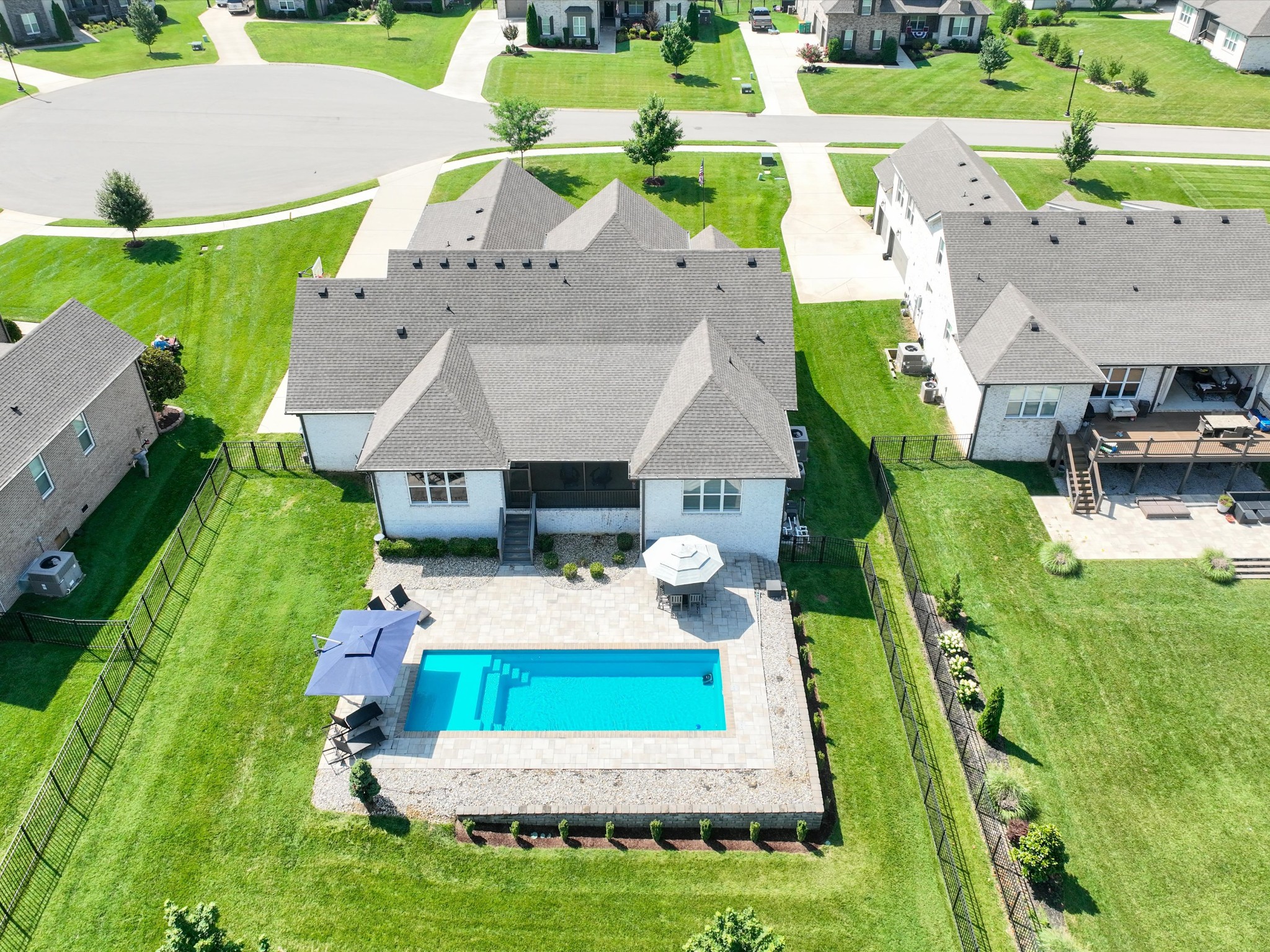 4005 Black Bird Ct