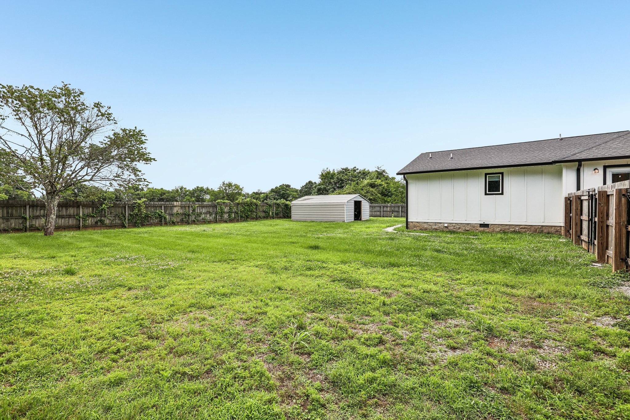 2312 Forrest Fields Dr