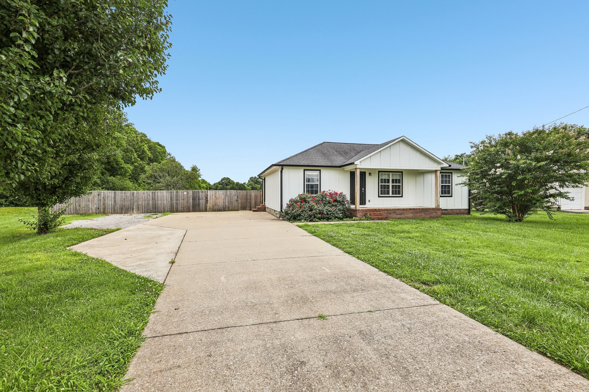 2312 Forrest Fields Dr