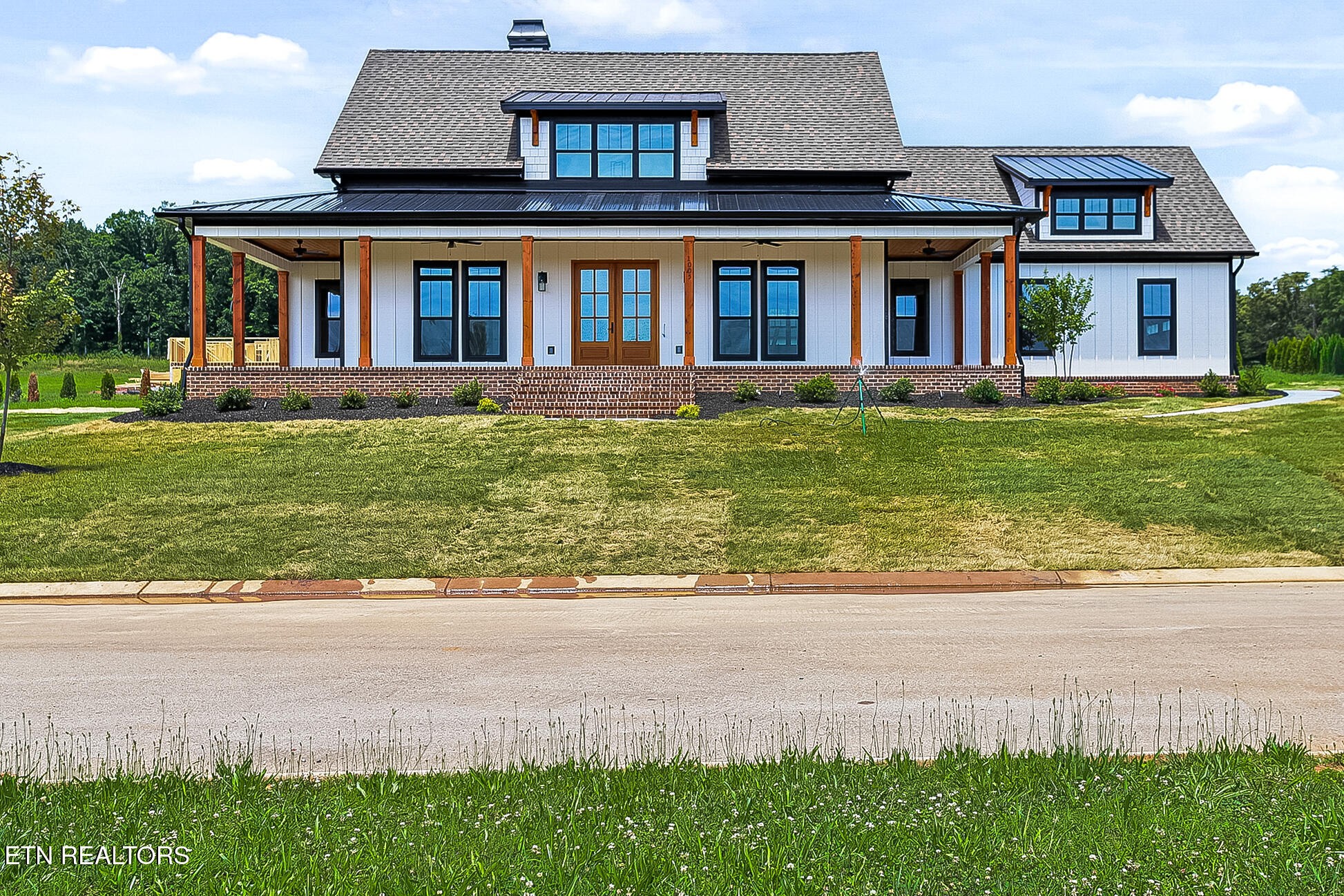 1005 Sophie Drive