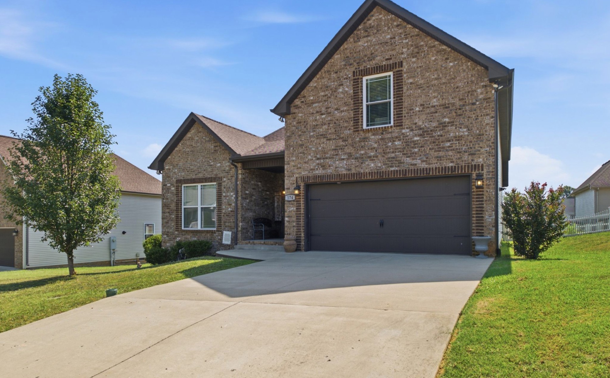 174 Fieldstone Ln