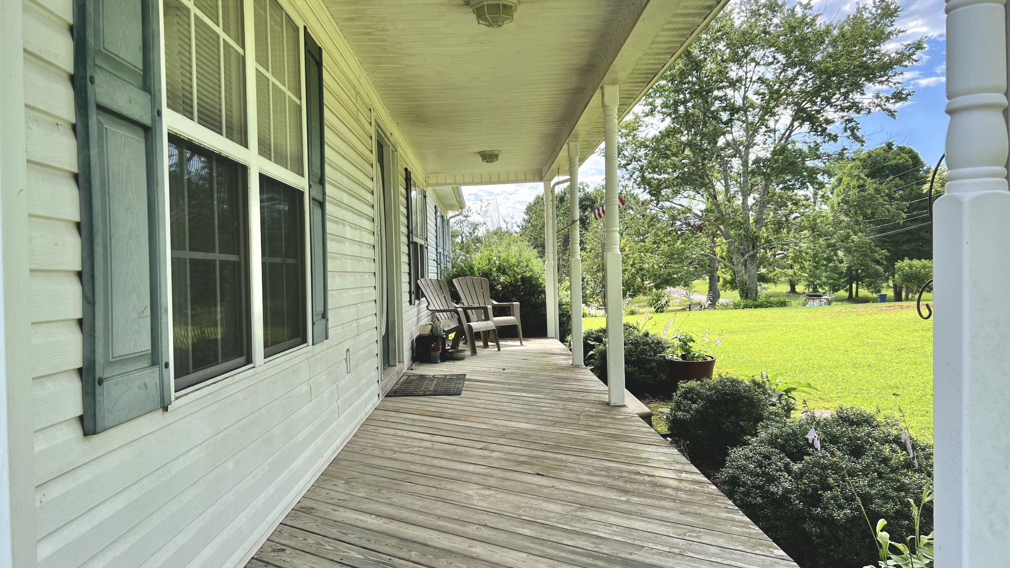 153 Commodore Cir