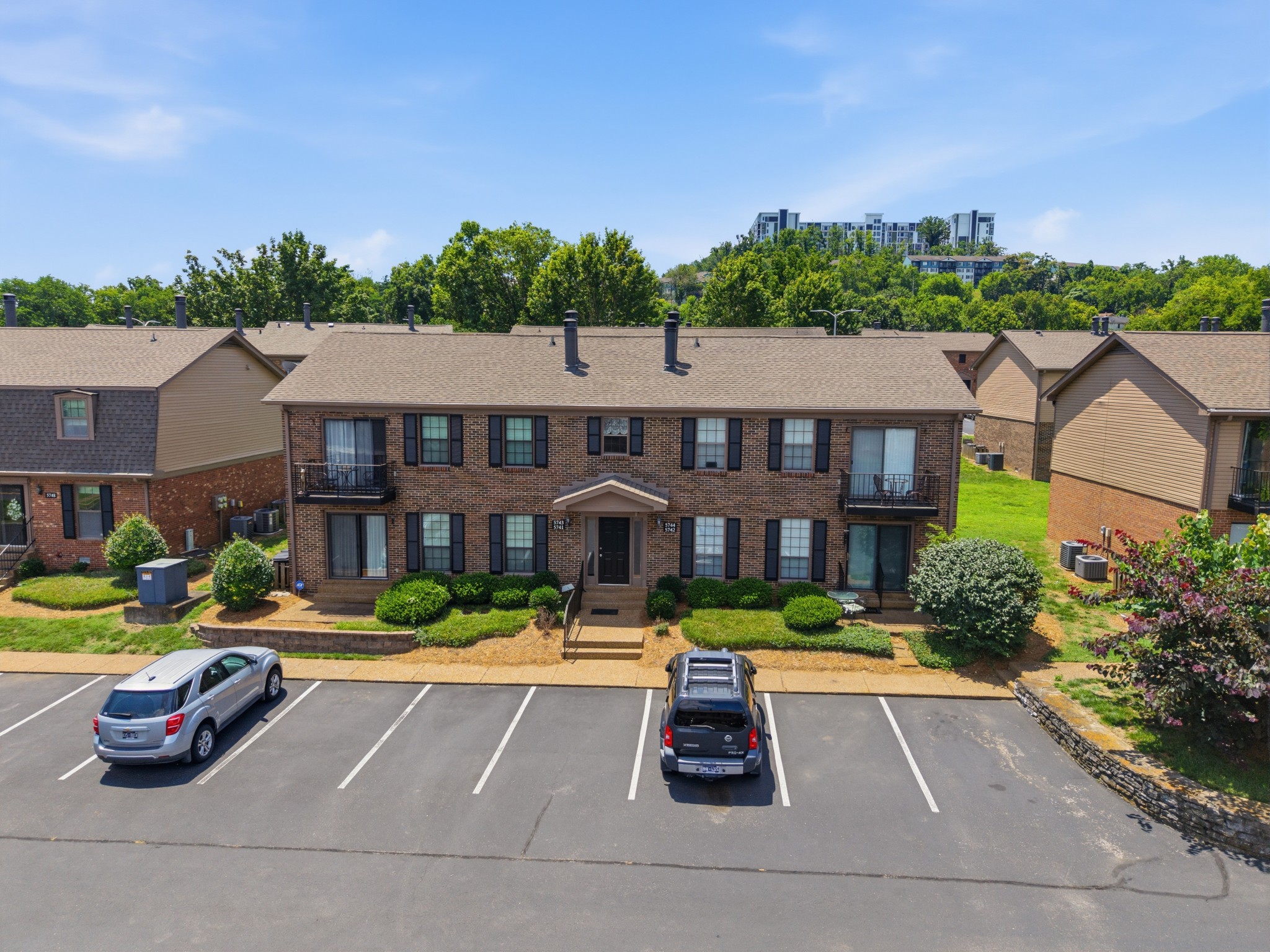 5741 Brentwood Trce