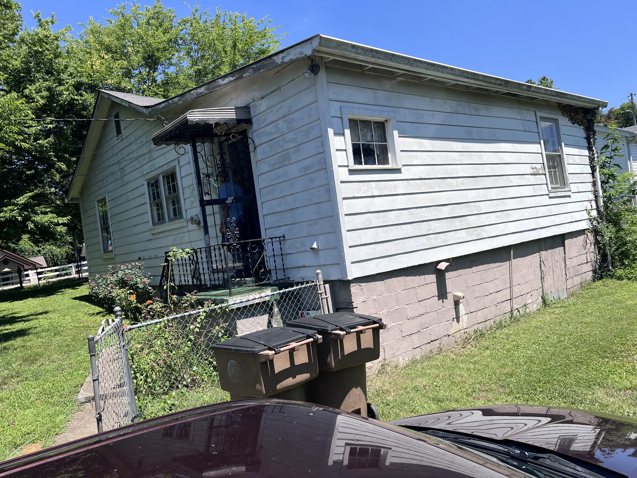 2306 Alpine Ave