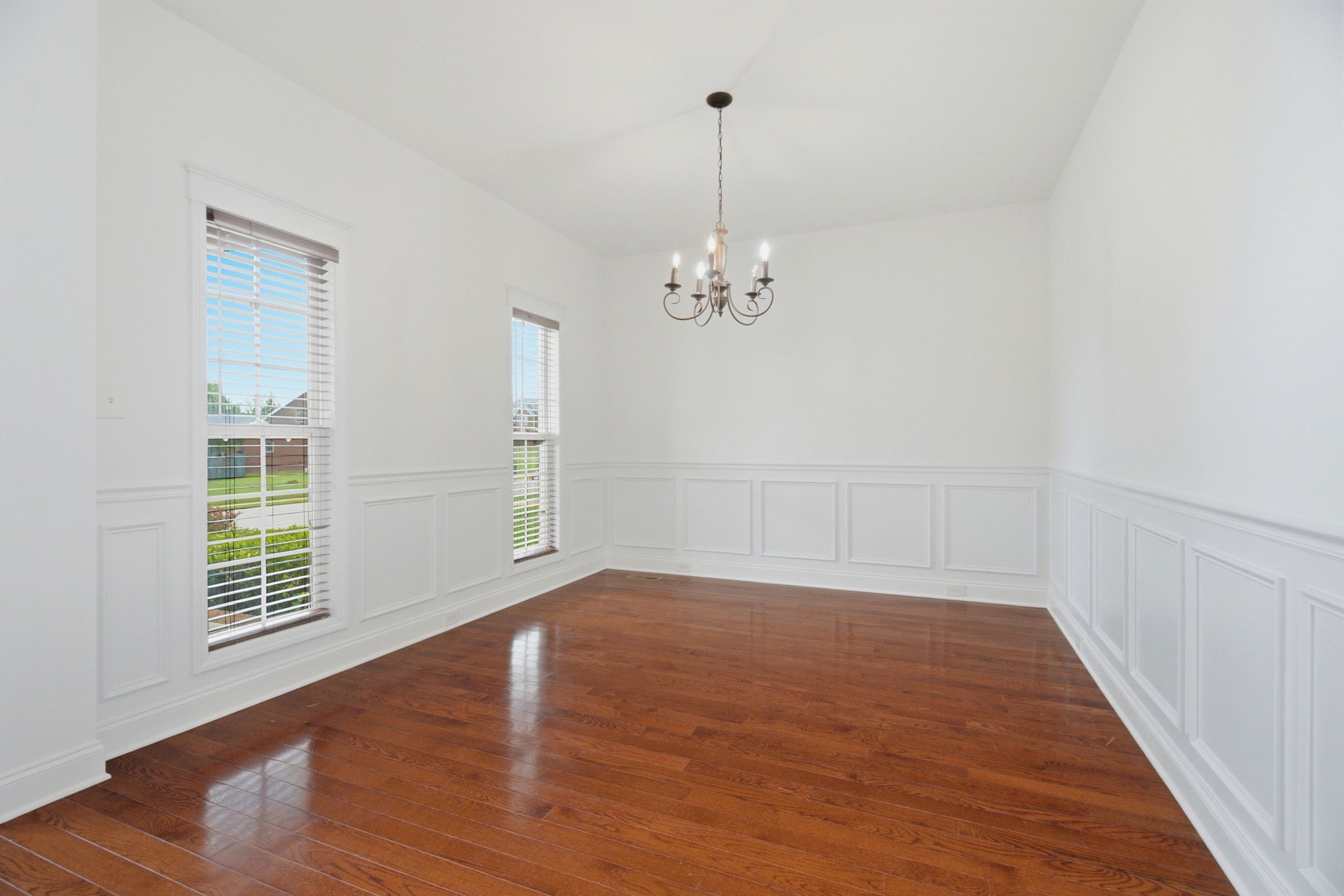 124 Covey Rise Cir