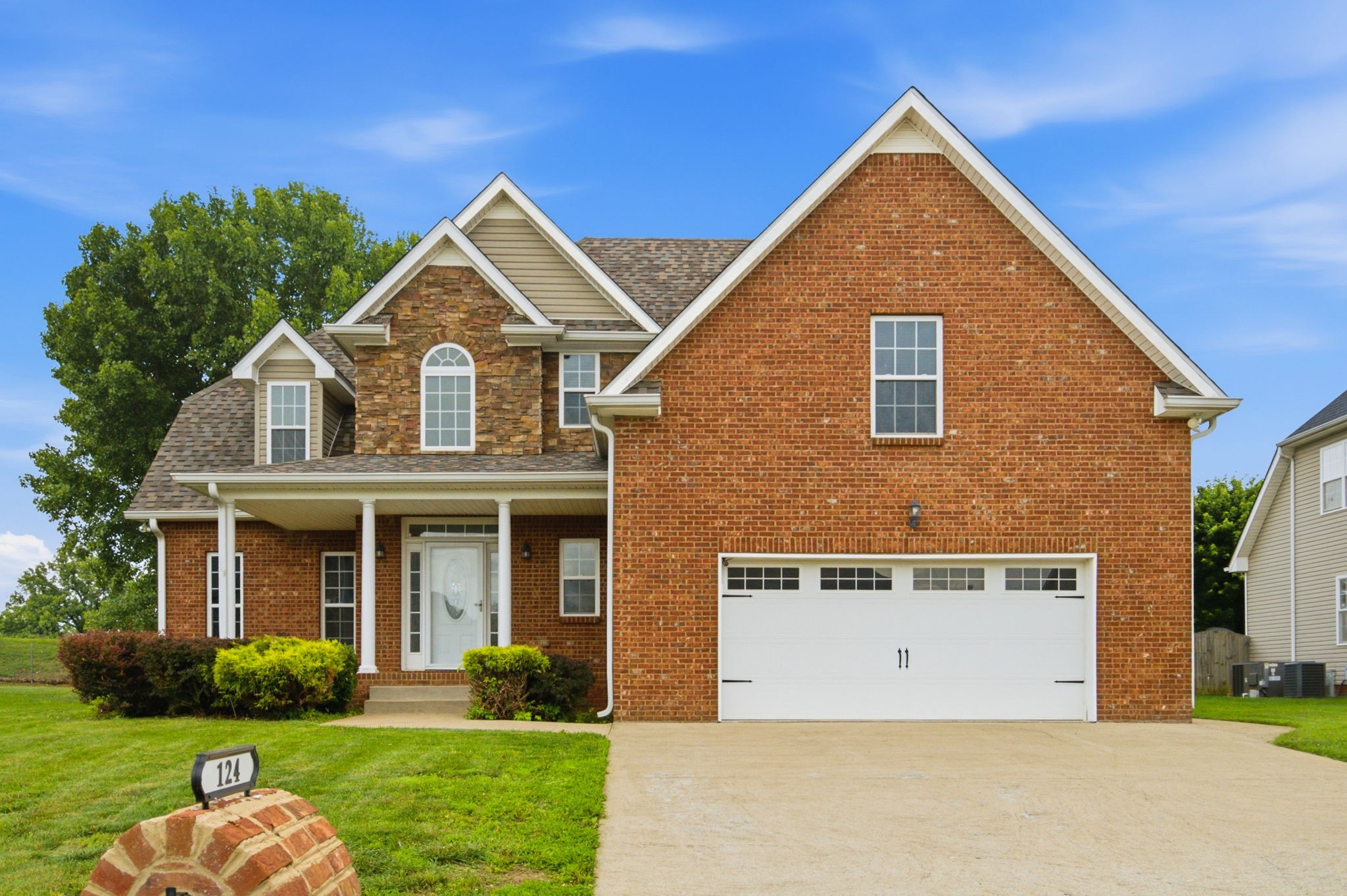 124 Covey Rise Cir