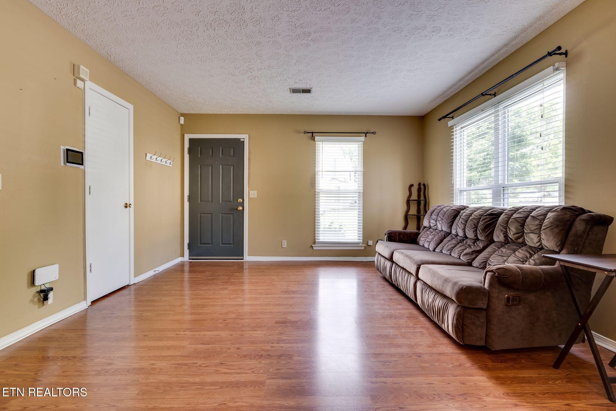 912 Rachels Place