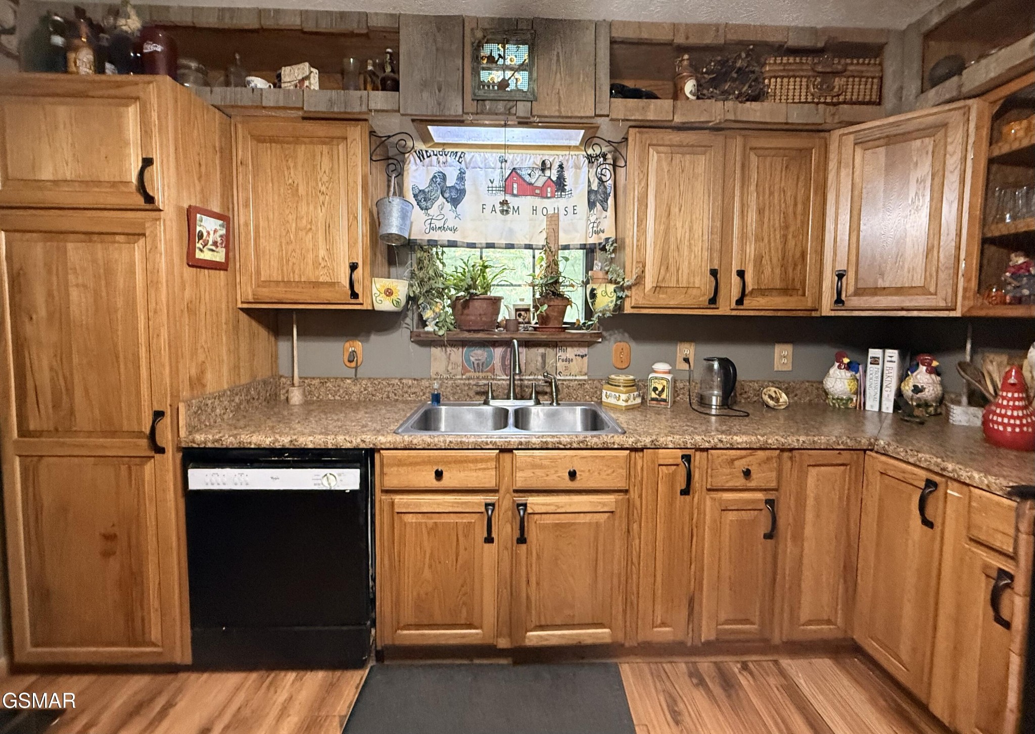 3504 James Phillips Way