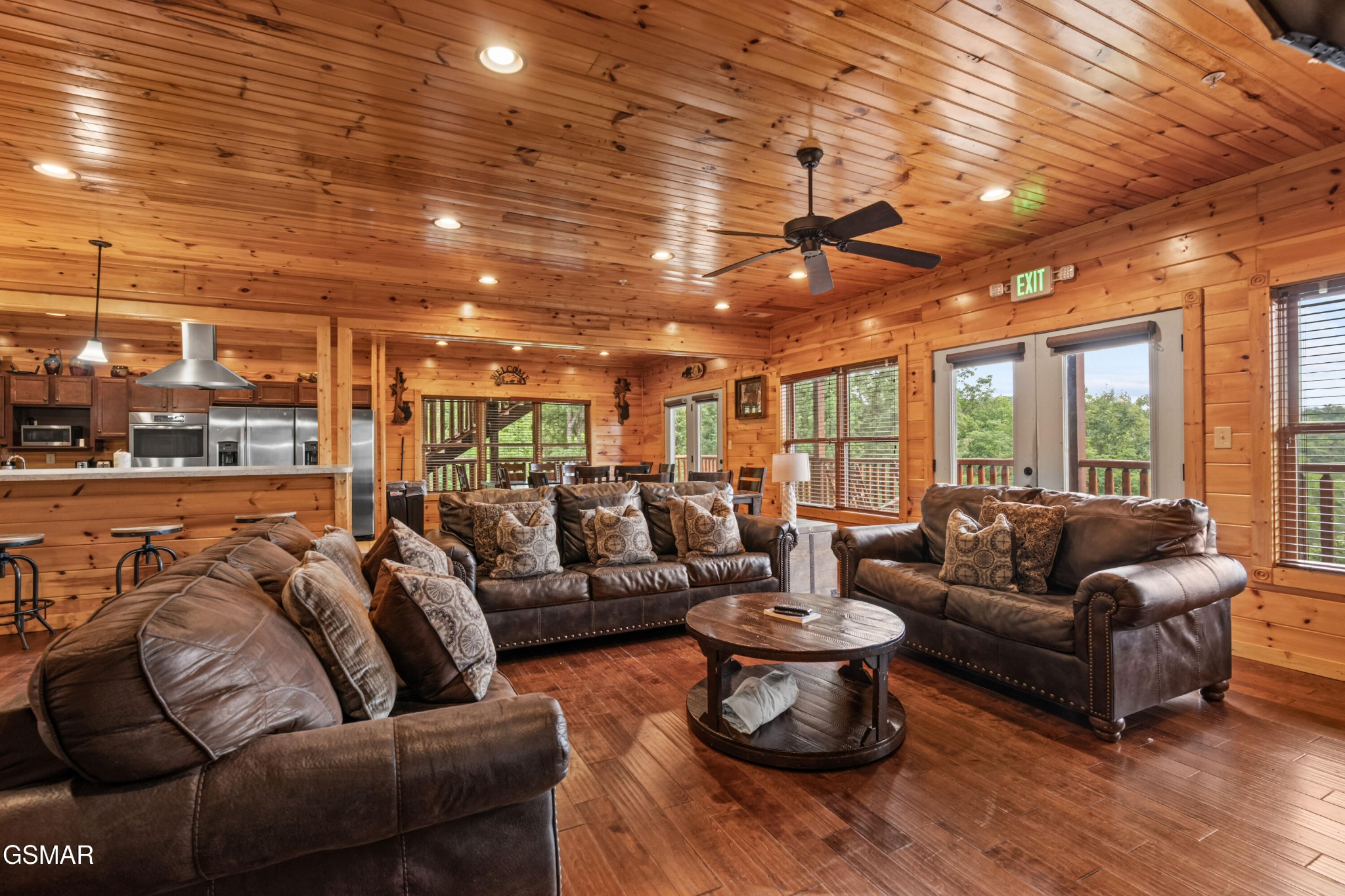 789 Mountain Stream Way