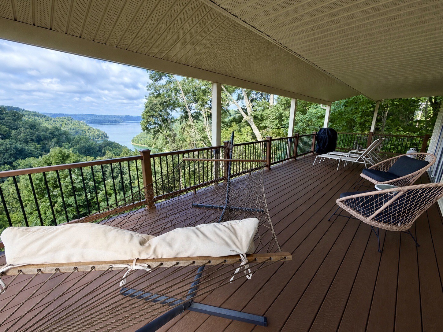 258 Captains Point Rd