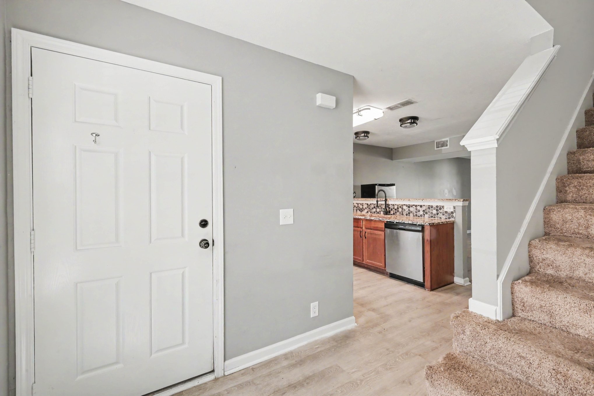 4003 Cody Dr