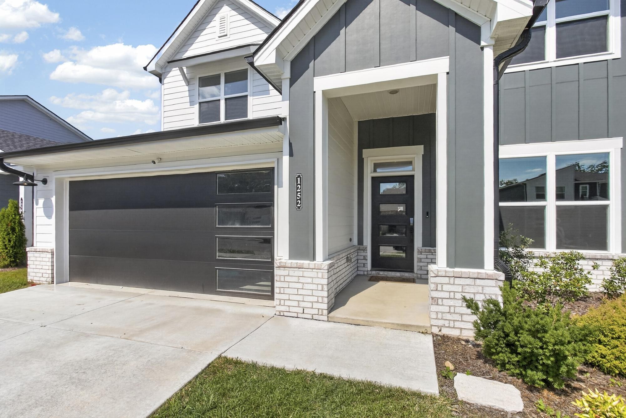 1252 Linn Cove Ct